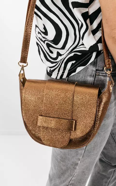 Metallic-look bag with zip brown