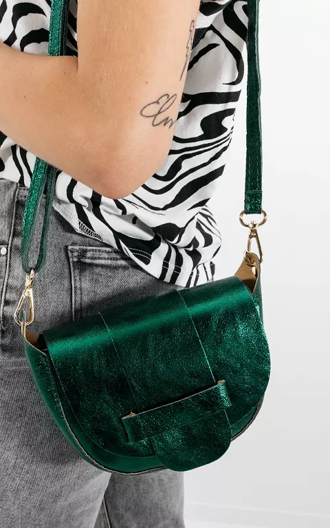 Metallic-look bag with zip green