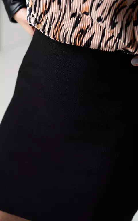 Mini rok met elastische band zwart