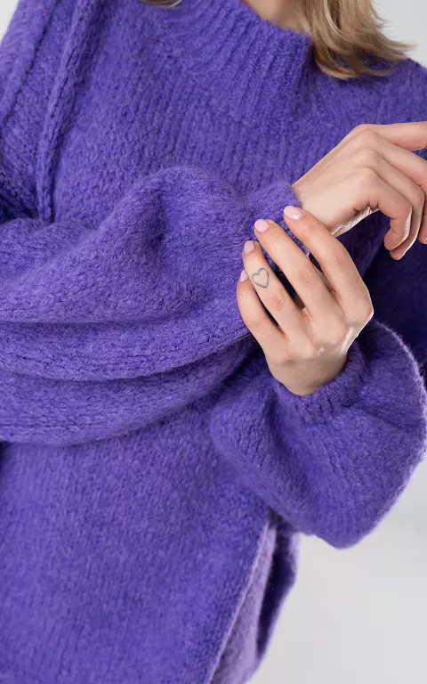 Oversized woolen sweater purple