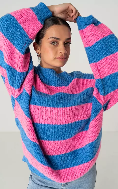 Oversized Pullover mit Streifenmuster blau pink