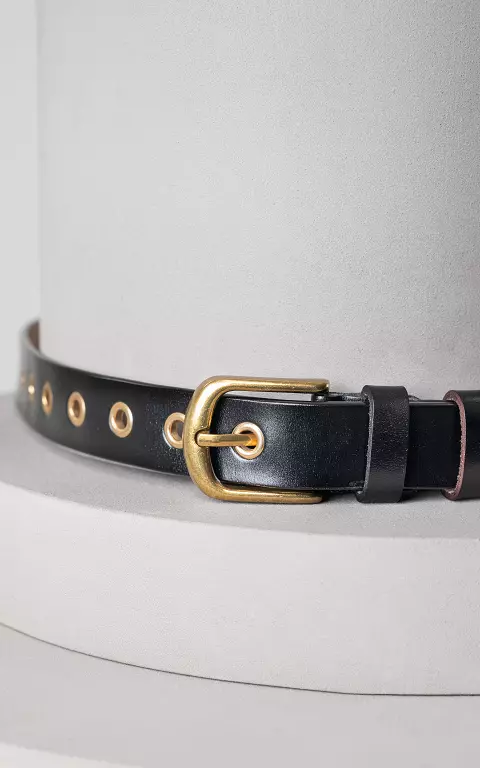 Leather belt with gold-coloured clasp black gold