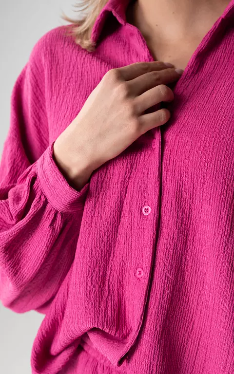 Oversized blouse with buttons pink