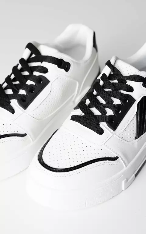Lace-up sneakers with thick sole white black