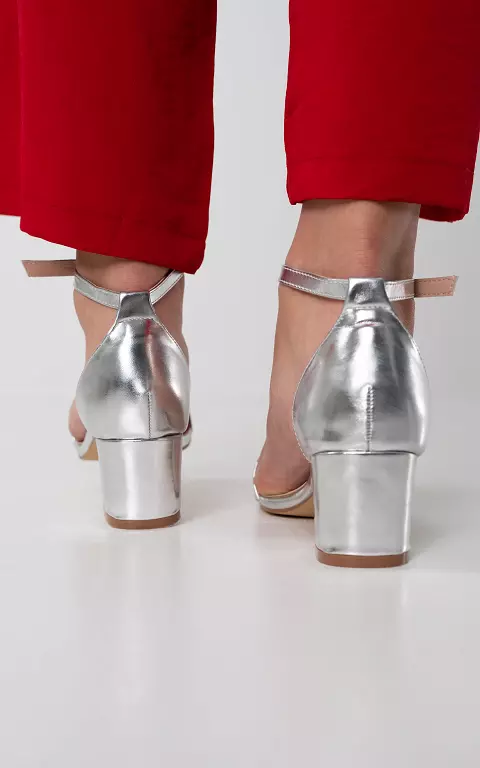 Basic heels met verstelbaar bandje zilver