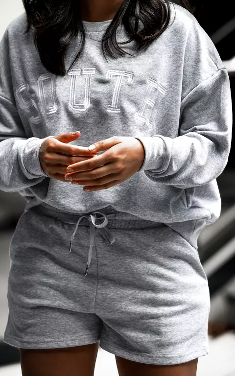 Basic sweatshorts met zakken lichtgrijs
