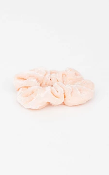 Velvet look scrunchie | Salmon | Guts & Gusto