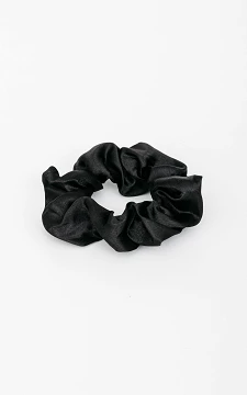 Satin-look scrunchie | Black | Guts & Gusto