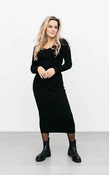 Midi jurk met ribdetail | zwart | Guts & Gusto