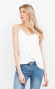 Top with lace details | white | Guts & Gusto