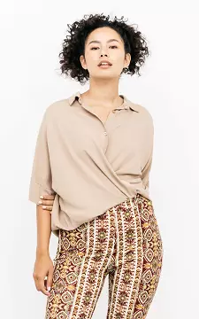 Oversized blouse met knopen | lichtbruin | Guts & Gusto