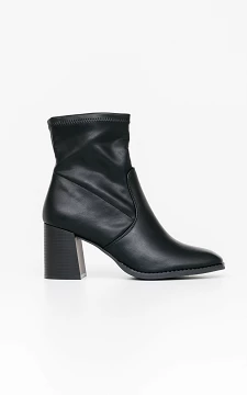 Ankle boots | Black | Guts & Gusto