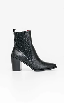 Ankle boots with pointed noses | black | Guts & Gusto