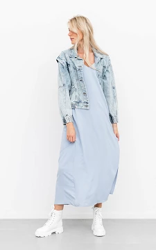 Maxi dress with crossed straps | light blue | Guts & Gusto