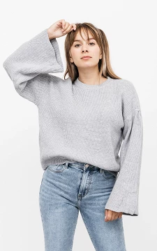 Sweater with wide sleeves | light grey | Guts & Gusto