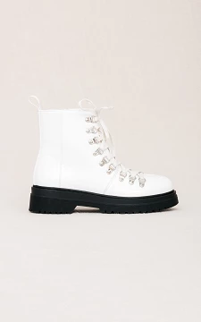 Lace-up boots with thick sole | white | Guts & Gusto