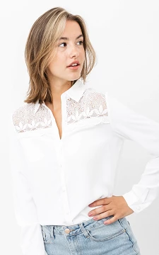 Blouse with lace details | white | Guts & Gusto