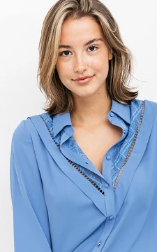 Blouse with lace details | Light Blue | Guts & Gusto