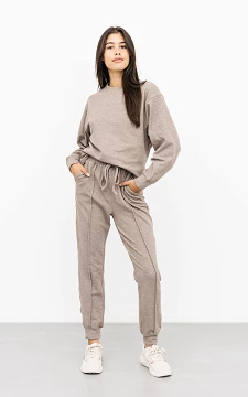 Comfy set with sweater and pants | taupe | Guts & Gusto