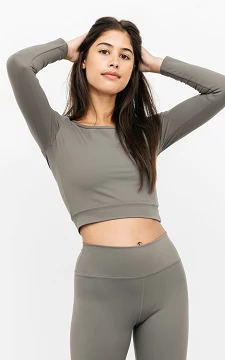 Long-sleeved, cropped sports top  | Green | Guts & Gusto