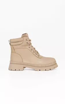 Lace-up boots with thick sole | Taupe | Guts & Gusto