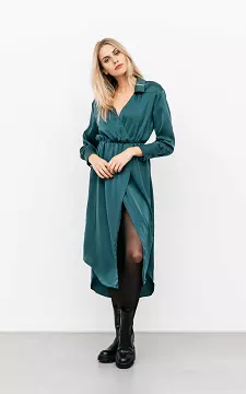 Satin-look midi dress | Green | Guts & Gusto
