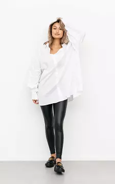 Oversized blouse met borstzakje | wit | Guts & Gusto