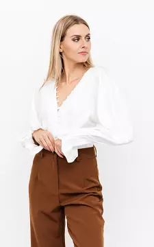 Basic blouse with trumpet sleeves | white | Guts & Gusto