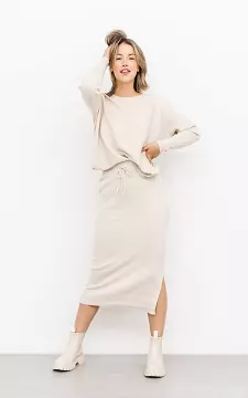 Stretchy set of sweater and skirt | Cream | Guts & Gusto
