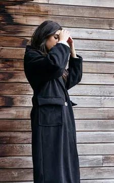 Buttoned coat | Black | Guts & Gusto