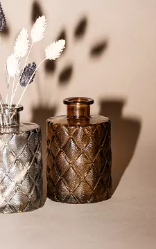 Vase mit Reliefdesign | Braun | Guts & Gusto