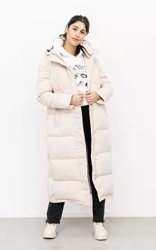 Long puffer coat | beige | Guts & Gusto