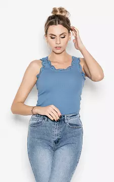 Basic top with lace details | Blue | Guts & Gusto