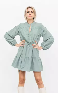 Dress with buttons and waist tie | mint | Guts & Gusto