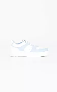 Leather-look sneakers | white light blue | Guts & Gusto