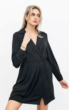 Elegantes Kleid mit Knöpfen | schwarz | Guts & Gusto