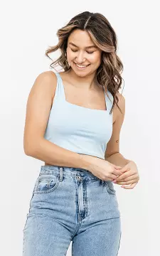Crop top with squared neckline | light blue | Guts & Gusto
