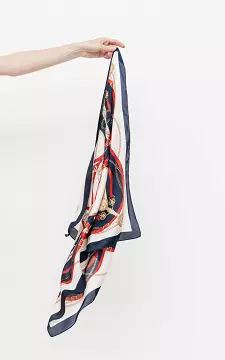 Satinlook shawltje met print | Donkerblauw Creme | Guts & Gusto
