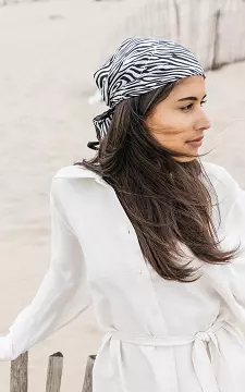 Satin-look scarf with zebra print | black white | Guts & Gusto