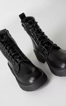 Leather look lace-up boots | Black | Guts & Gusto