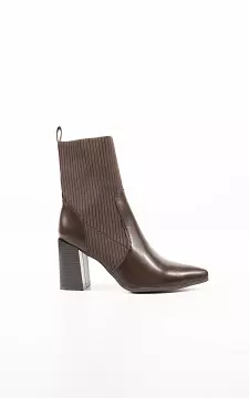 Boots with sock | Brown | Guts & Gusto