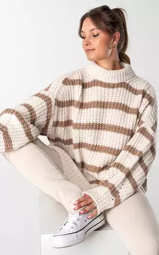 Oversized chunky knit sweater | White Light Brown | Guts & Gusto