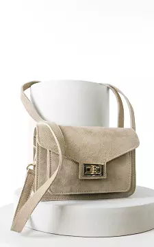 Leather bag with gold-coloured details | Beige | Guts & Gusto