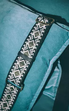 Adjustable bag strap with gold-coloured details | Black Kaki | Guts & Gusto