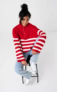 Oversized sweater with zip | Red White | Guts & Gusto