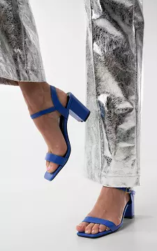 Heels with squared nose | Blue | Guts & Gusto