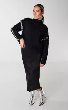 Plissé skirt with elasticated waistband | Black | Guts & Gusto