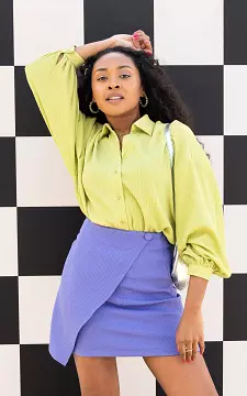 Oversized blouse with buttons | Light Green | Guts & Gusto