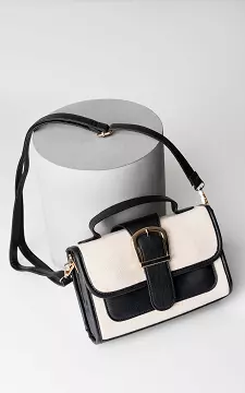 Bag with gold-coloured details | Black Cream | Guts & Gusto