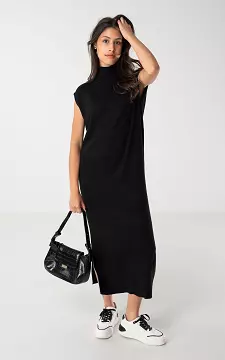 Sleeveless maxi dress with high neck | Black | Guts & Gusto